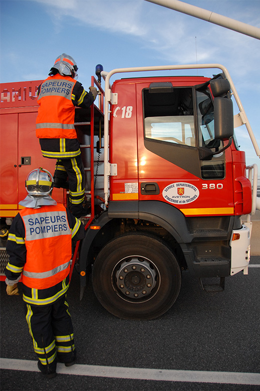 Sapeur-Pompier professionnel - SDIS 12 Aveyron